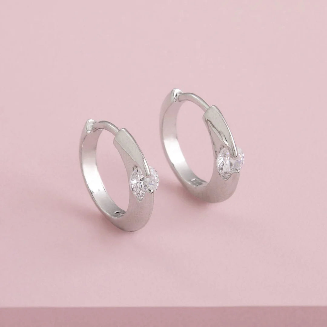 Cubby Stylish White Zircon Earring